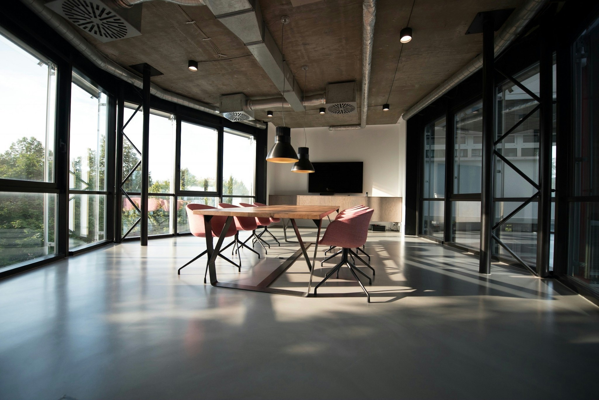 Ankara Çankaya & Söğütözü Corporate Office Project — Floor-to-Ceiling Glass Facade with 180° Rotating 89mm Cream PVC & Solar Screen Vertical Blinds