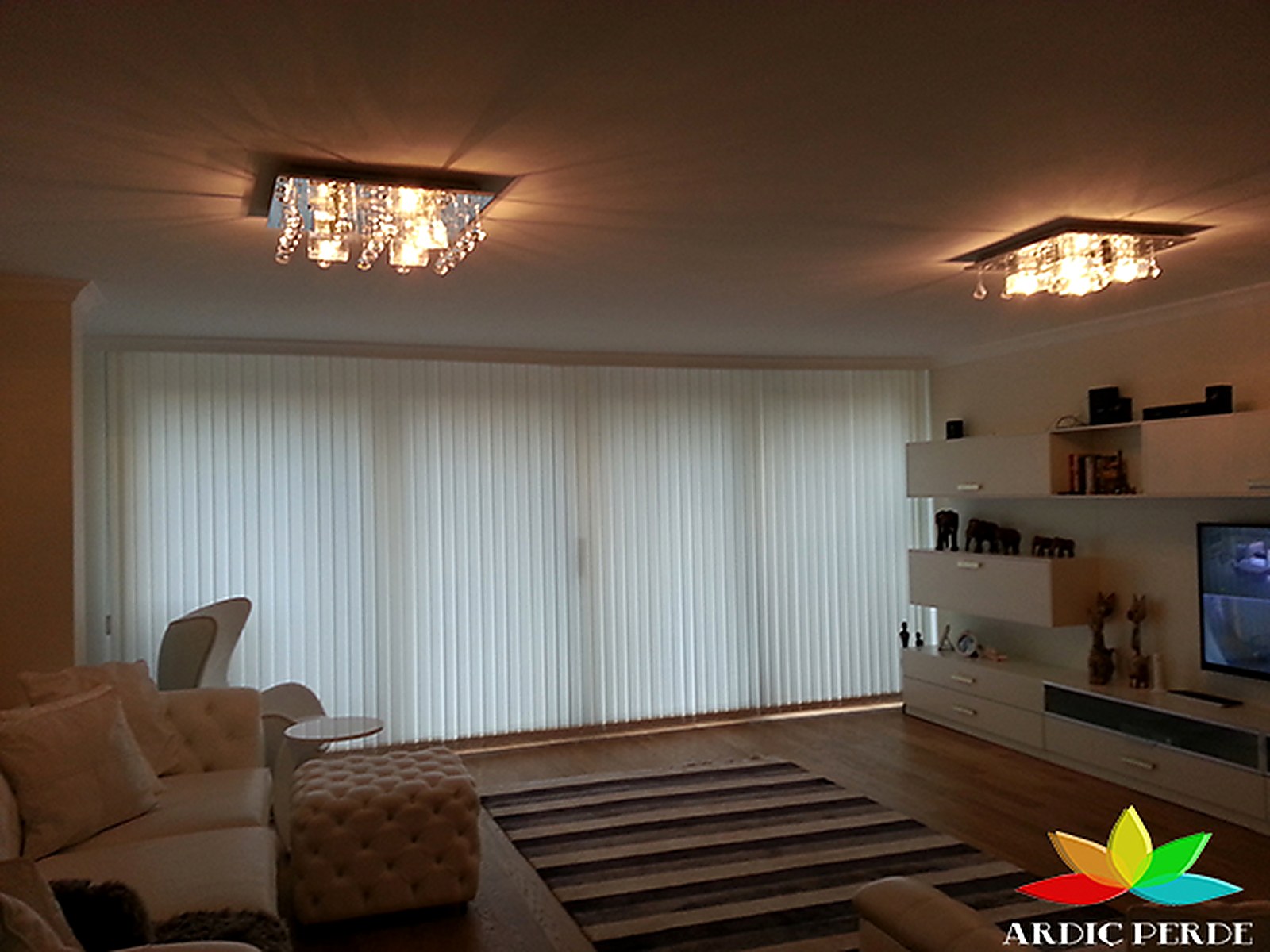 Ankara Corporate Office & Public Building Vertical Blind Project — 180° Rotating 89mm/127mm Solar Screen, Antistatic Polyester & Blackout Vertical Blinds (Application 6)
