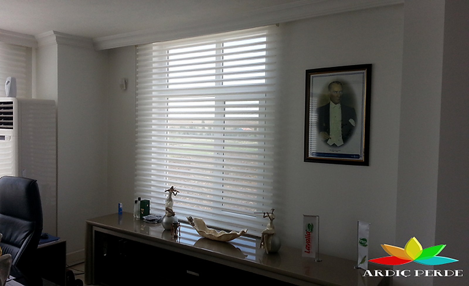 Lavalia Corporate Headquarters Chairman's Office — Somfy Motorized Remote-Controlled Silhouette (Shangri-La Sheer) Shading System (View 3)