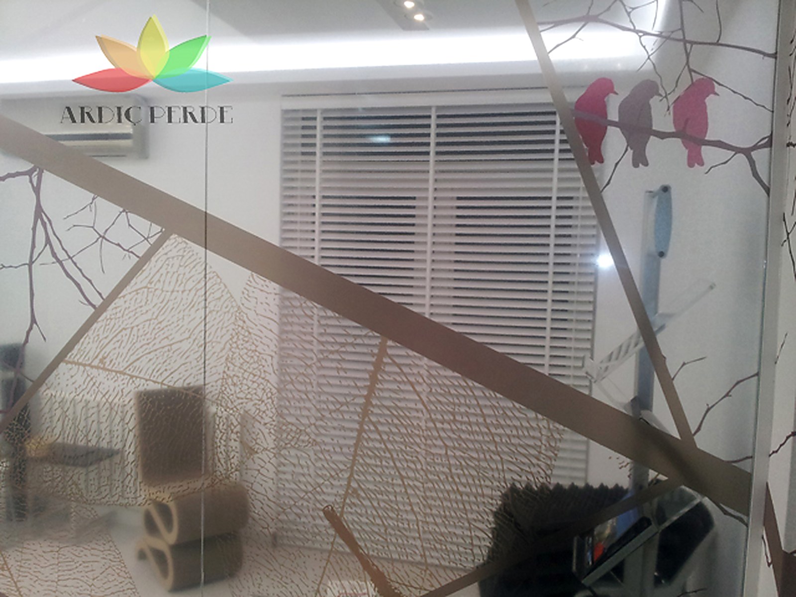 Denta Fine Dental Health Clinic (Çankaya / Ankara) — Cosmetic Dentistry Suite — UV-Stabilized Non-Yellowing 50mm White Wooden Blinds Installation